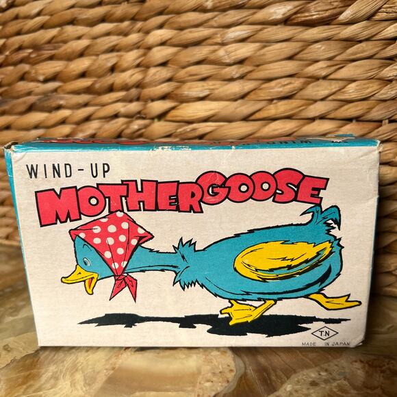 Moothergoose Tin Windup Toy 1958 made in Japan - Picture 10 of 10